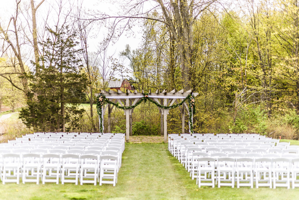 outdoor ceremony at Railside